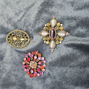 Vintage pins lot of 3 costume jewelry